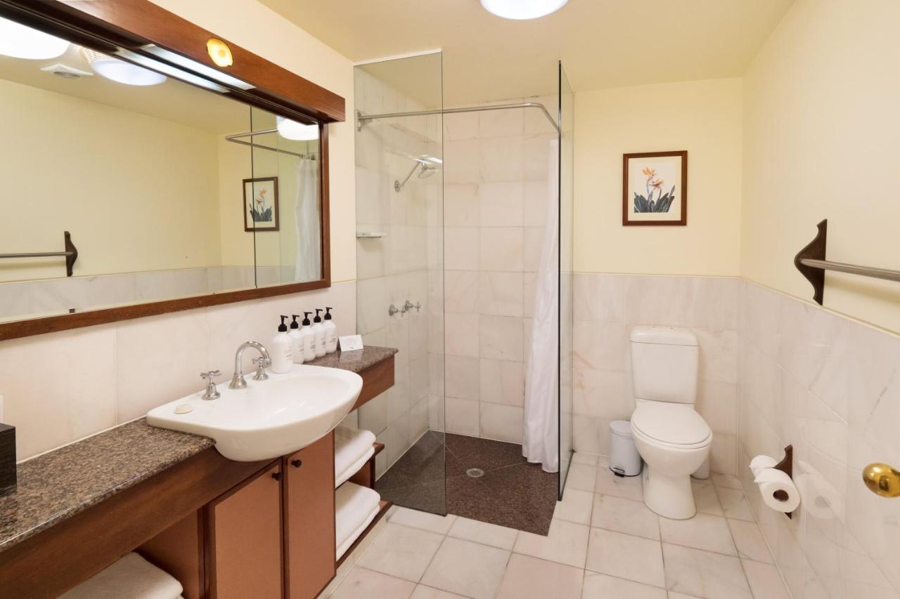 Beach Hotel Resort Байрън Бей Екстериор снимка